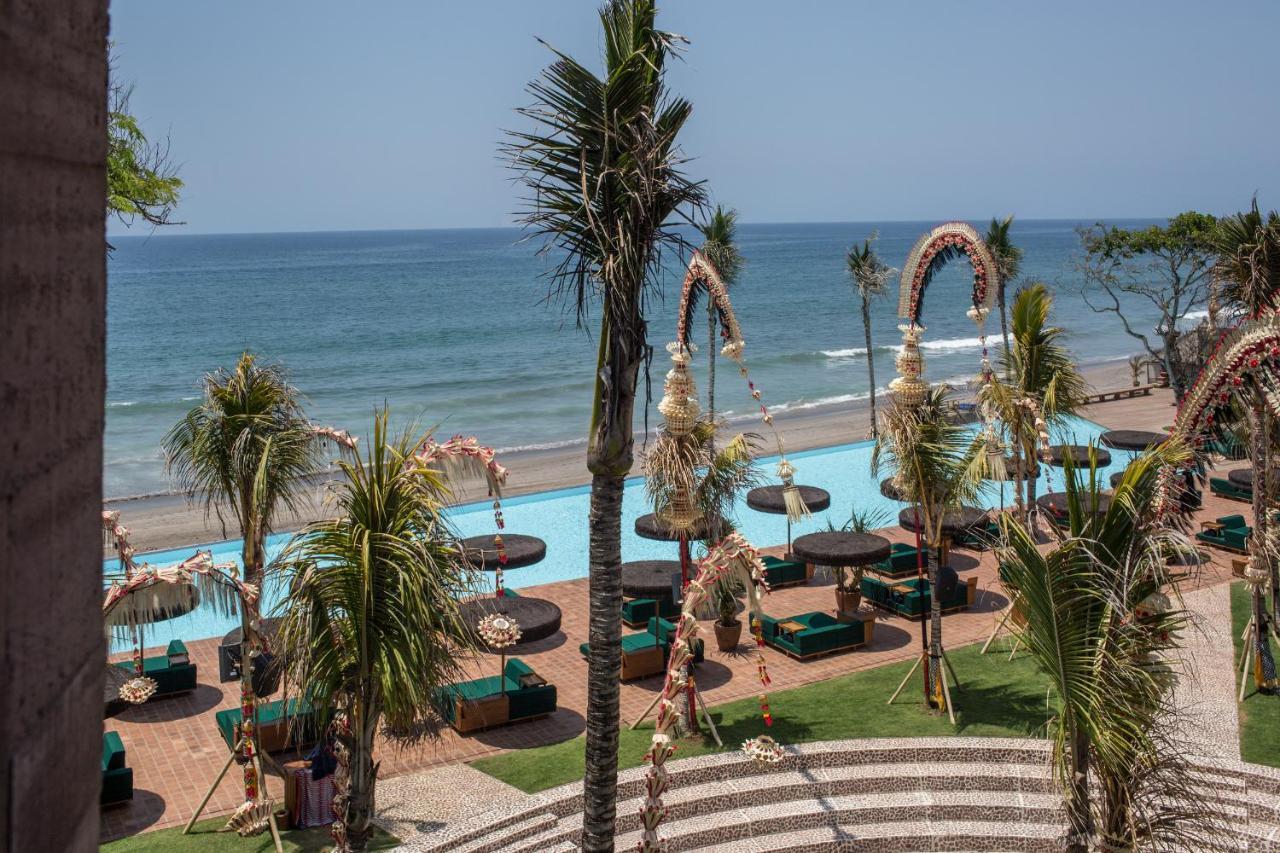 סמיניאק Potato Head Suites & Studios מראה חיצוני תמונה The beach at the Hard Rock Hotel