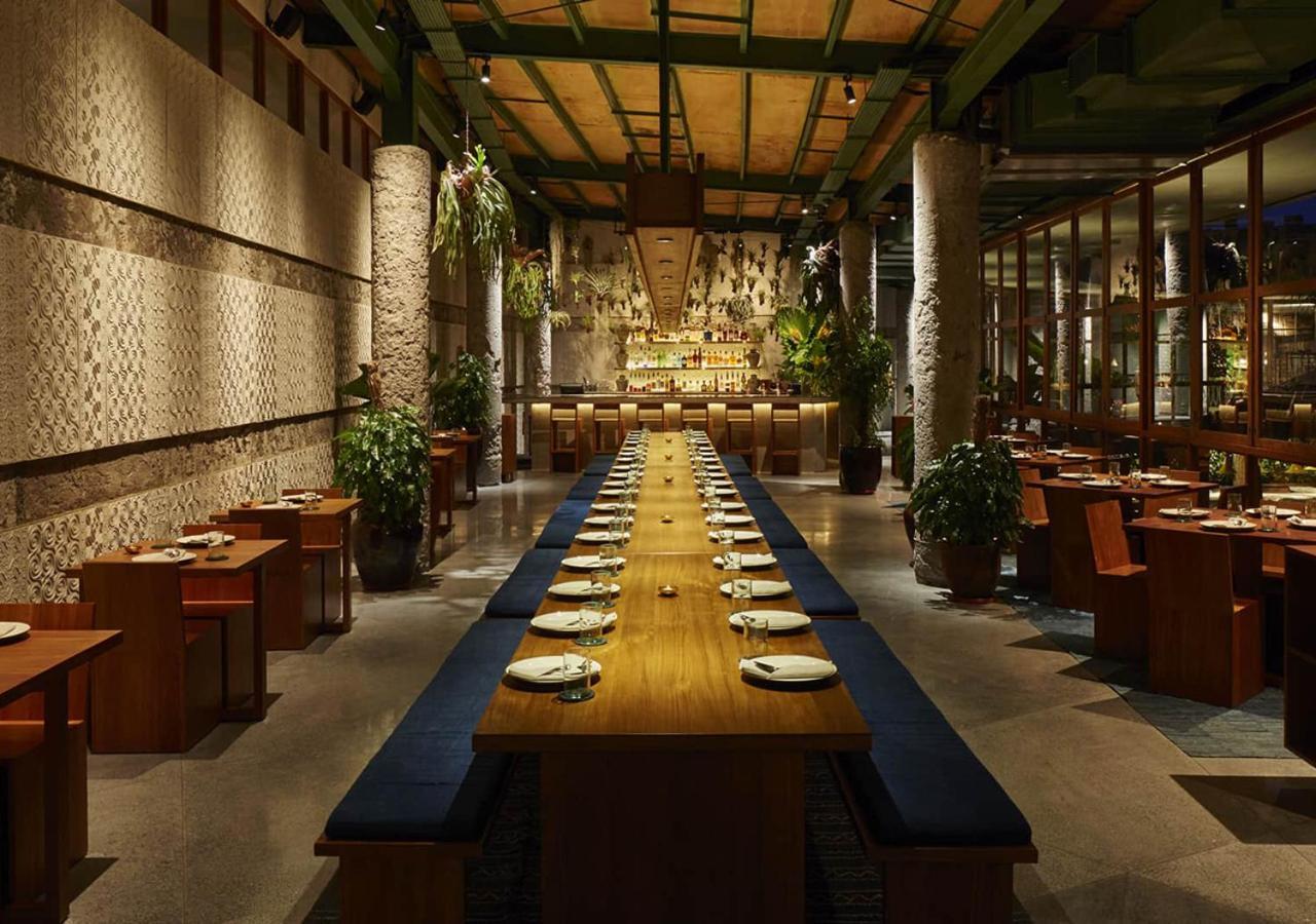 סמיניאק Potato Head Suites & Studios מראה חיצוני תמונה Interior of the restaurant